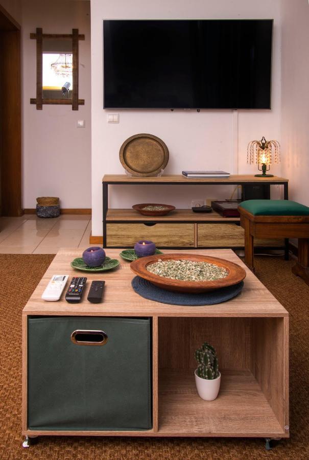 The Terrace Apartment ปอนตาเดลกาดา ภายนอก รูปภาพ